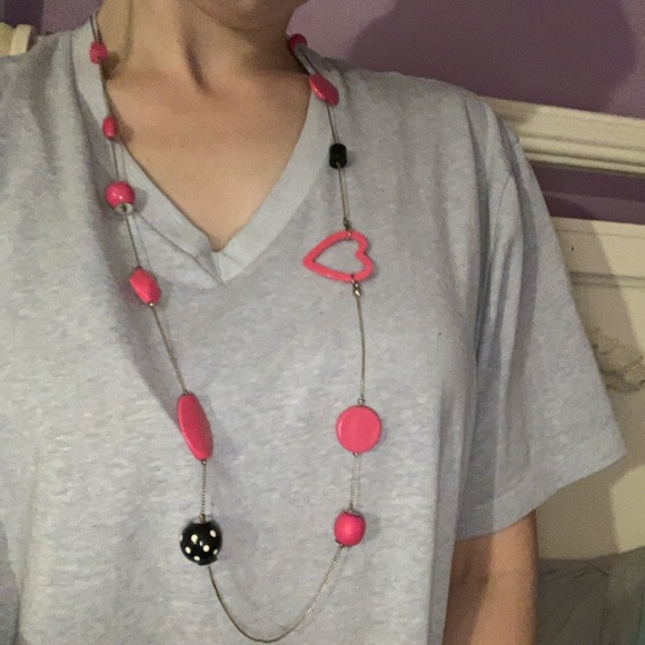 Necklace - Picture 1 of 3